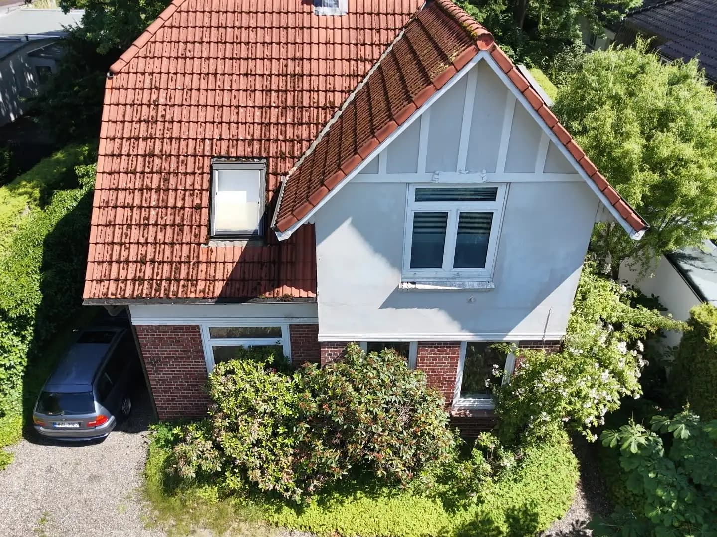 Dachinspektion mit Drohne in Hamburg